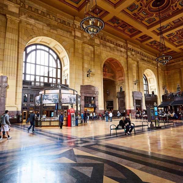 03Union-Station600x600