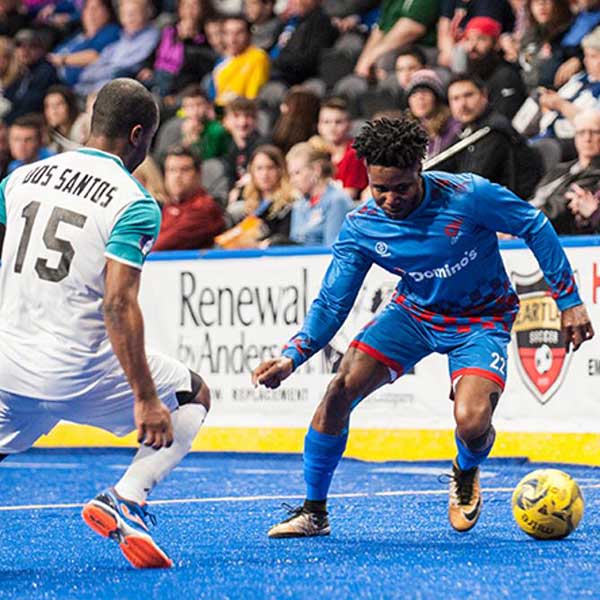11-KC-Comets600x600